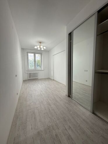 Продажа участков: 2 комнаты, 46 м², Индивидуалка, 3 этаж, Косметический ремонт
