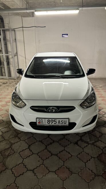 Hyundai: Hyundai Accent: 2011 г., 1.6 л, Механика, Бензин, Седан