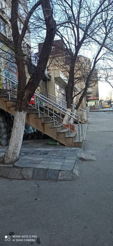 Ofislər: Yasamal rayonu, İran klinikasının yanında yerləşən 9 mertebenin 1-ci -da lalafo.az — 10 Ofislər: Yasamal rayonu, İran klinikasının yanında yerləşən 9 mertebenin 1-ci — 10