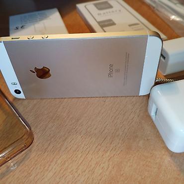iphone 5se купить: IPhone SE, Б/у, 128 ГБ, Золотой, Зарядное устройство, Защитное стекло, Наушники, 100 % — 4