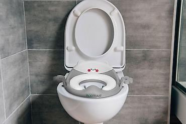 nike air structure: Adapter za WC šolju sa rukohvatima za decu – ECOTOYS, siva boja Šifra — 6