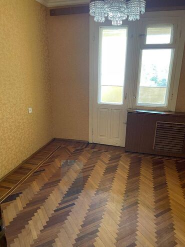 Köhnə tikili: Bakı, 4 otaqlı, Köhnə tikili, m. Əhmədli, 100 kv. m — 6