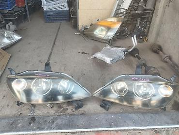 mazda d: Комплект передних фар Mazda 2004 г., Б/у, Оригинал, Япония — 2