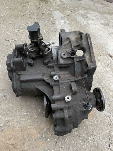 Коробки передач: Коробка передач Механика Volkswagen 1992 г., Б/у, Оригинал, Германия — 6