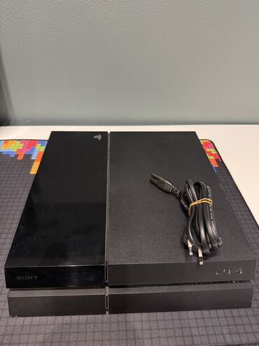 🎮 Продаю PS4 (без джойстика) ✨ Отличное состояние, работает без