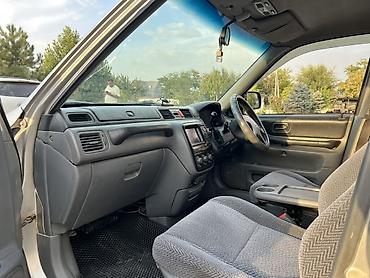 4 vd: Honda CR-V: 1996 г., 2 л, Автомат, Бензин, Кроссовер — 2