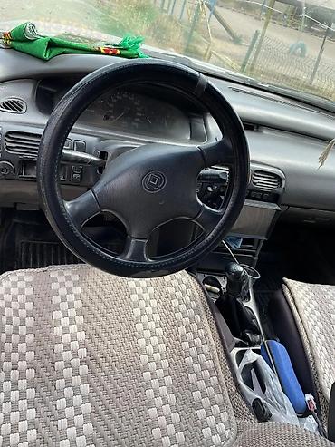 Mazda: Mazda 626: 1992 г., 0.2 л, Механика, Седан — 9