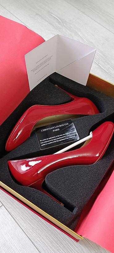 хай хилс: Босоножки ZARA и лодочки Christian Louboutin — два пары обуви. 1) — 3
