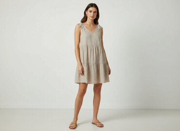 sukienki wieczorowe krótkie proste: Beloved, Women`s dress, size S