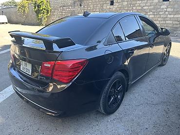 Chevrolet: Chevrolet Cruze: 1.4 l | 2014 il 360600 km Sedan — 9