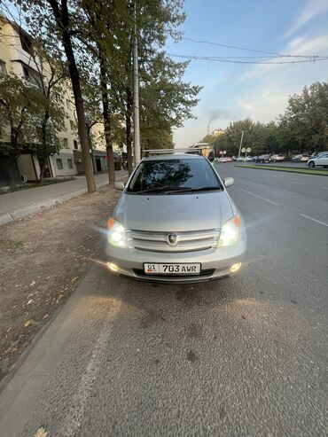 мазда демио ош: Toyota ist: 2003 г., 1.3 л, Автомат, Бензин, Хетчбек