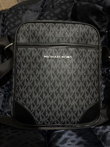 сумки аниме: Классикалык сумка, Michael Kors, Материалы: Жасалма булгаары, Сыдырмалуу, Унисекс