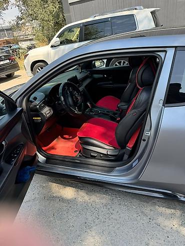 Транспорт: Hyundai Veloster: 2018 г., 1.6 л, Автомат, Бензин, Хэтчбэк — 5