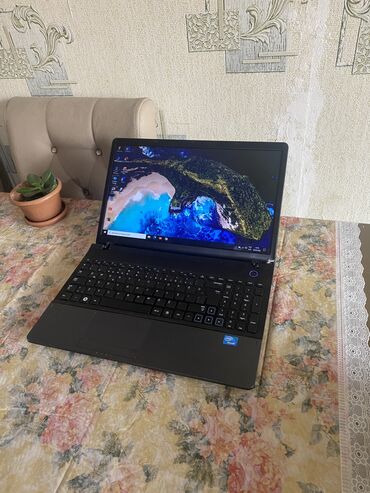 Printerlər: İşlənmiş Samsung, 15.6 ", Intel Celeron, 256 GB, Ünvandan götürmə, Pulsuz çatdırılma, Ödənişli çatdırılma