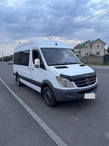 Легкий грузовой транспорт: Легкий грузовик, Mercedes-Benz, Стандарт, 2 т, Б/у at lalafo.kg — 2 Легкий грузовой транспорт: Легкий грузовик, Mercedes-Benz, Стандарт, 2 т, Б/у — 2