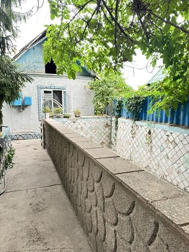 продаю дом село военный антоновка: Үй, 100 кв. м, 4 бөлмө