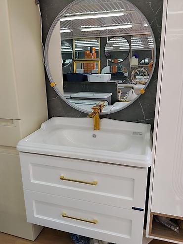 silver kitchen: Комплект для ванной: тумба с умывальником, смесителем и круглым — 1
