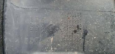 crvene: POTKRILO PL ZA OPEL MERIVA | Opel meriva b potkrilo prednje levo — 1