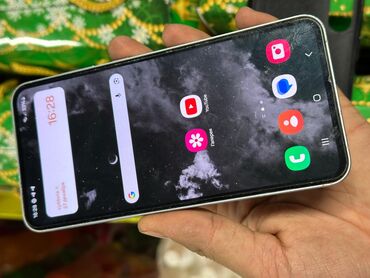 Samsung: Samsung Galaxy A55, Б/у, 128 ГБ, цвет - Белый, 2 SIM — 2