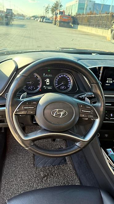 Hyundai: Hyundai Sonata: 2022 г., 2 л, Автомат, Бензин, Седан — 18