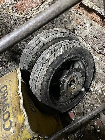 Мотозапчасти и аксессуары: Запчасти для скутера/мопеда (разбор) В наличии разнородные — 14