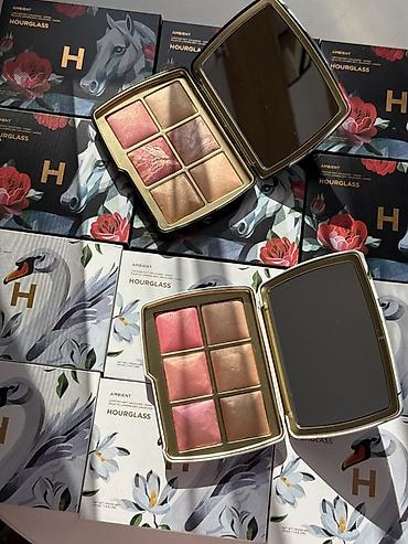 Декор жана интерьер: Hourglass Ambient Lighting Edit – шестёрка для лица - Формат: палетка — 1