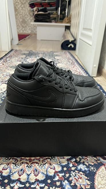aj1: Air Jordan 1 Low, полностью чёрные (Triple Black) - Оригинальный — 2