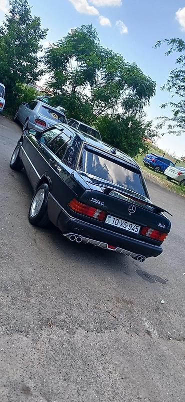 аз авто: Mercedes-Benz 190 (W201): 2 л | Седан — 1
