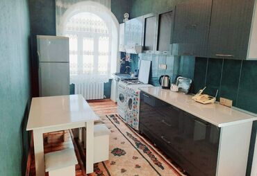 Продажа домов: 120 м², 4 комнаты, Комби, Газ, Канализация
