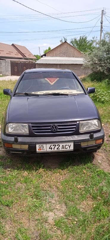фольксваген id6: Volkswagen Vento: 1992 г., 1.8 л, Механика, Бензин, Седан