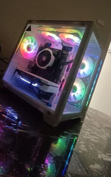 блок питание: Korpus:Ginzzu+ Led Cooler 10-renkli +pult Ana Plata: Gigabyte A-320