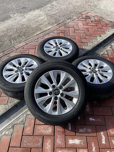 Диски: Литые Диски R 15 Toyota, Комплект, отверстий - 5, Б/у — 8