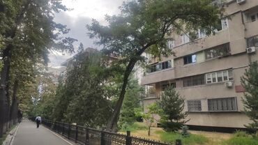 Продажа квартир: 3 комнаты, 162 м², Индивидуалка, 7 этаж, Старый ремонт at lalafo.kg — 7 Продажа квартир: 3 комнаты, 162 м², Индивидуалка, 7 этаж, Старый ремонт — 7