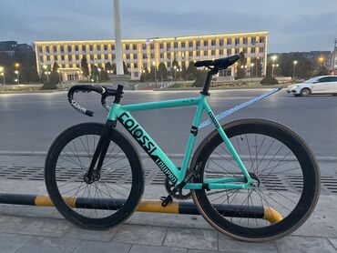 велосипеды спортивный: Шоссейный велосипед, Рама L (172 - 185 см), Б/у