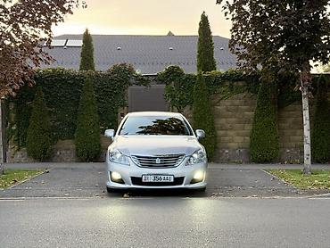toyota cube: Toyota Crown: 2008 г., 3.5 л, Гибрид, Седан — 1