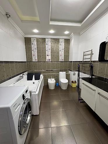 Долгосрочная аренда квартир: 4 комнаты — 10