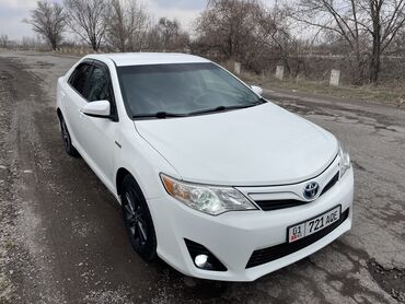 тоята вич: Toyota Camry: 2013 г., 2.5 л, Вариатор, Гибрид