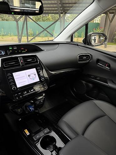 Toyota: Toyota Prius: 2020 г., 1.8 л, Автомат, Гибрид, Лифтбек — 10