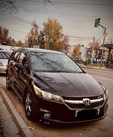 step wgn: Honda Stream: 2006 г., Автомат, Бензин, Универсал — 3