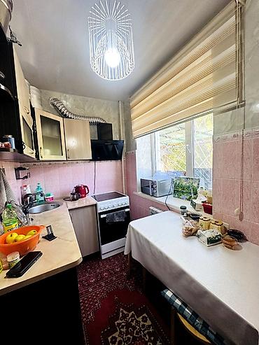 Продажа квартир: 3 комнаты, 55 м² — 4