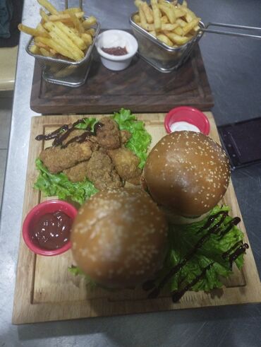 Aşpazlar: Yarımfabrikatlar, 46 yaş, Təcrübəli — 9