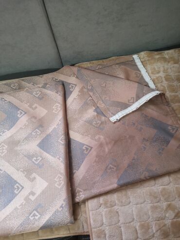 Metraža: Saten, Cvetni, bоја - Crvena — 11