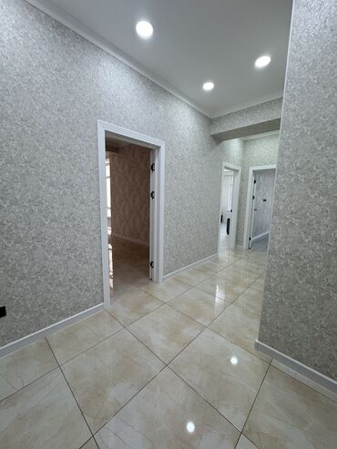 возле: 2 комнаты, 65 м², Элитка, 15 этаж, Дизайнерский ремонт