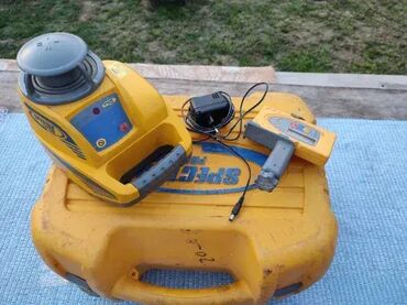 maturske haljine za malu maturu: Rotacioni laser Spectra LL – ODLIČNO! Originalni rotacioni laser