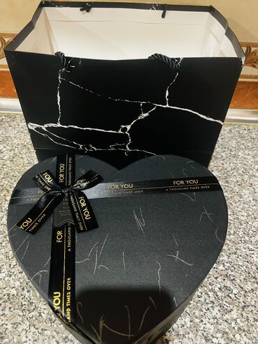 Hədiyyə bağlamaları: Hədiyyə qutusu — 3