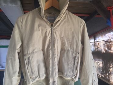 zenska brugi jakna: Tri zenske jakne velicine M bez znakova ostecenja