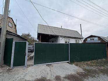 дом в дмитриевке: 2 комнаты, 40 м², 5 соток, Септик, Холодная вода, Электричество — 1