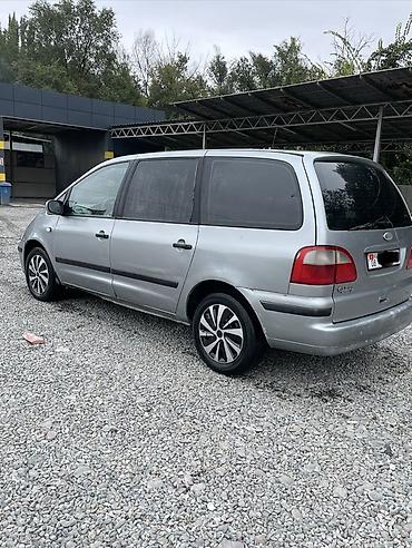 Ford: Ford Galaxy: 2002 г., 2 л, Механика, Бензин, Минивэн — 4