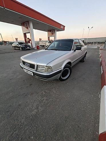 bmw 528: Audi 80: 1992 г., Механика, Газ, Седан — 9