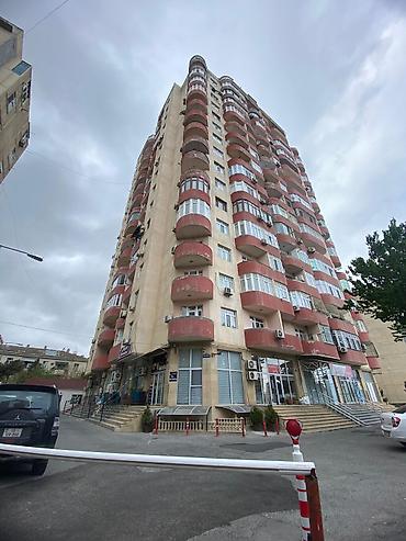 Kommersiya daşınmaz əmlakının satışı: Təcili satılır!!! Şəhərin mərkəzində 8 Noyabr metrosuna piyada 6-7 — 8